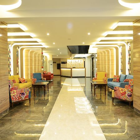 ออซกูร์ เบย์ สปา โฮเต็ล Hotel อลันยา ภายนอก รูปภาพ