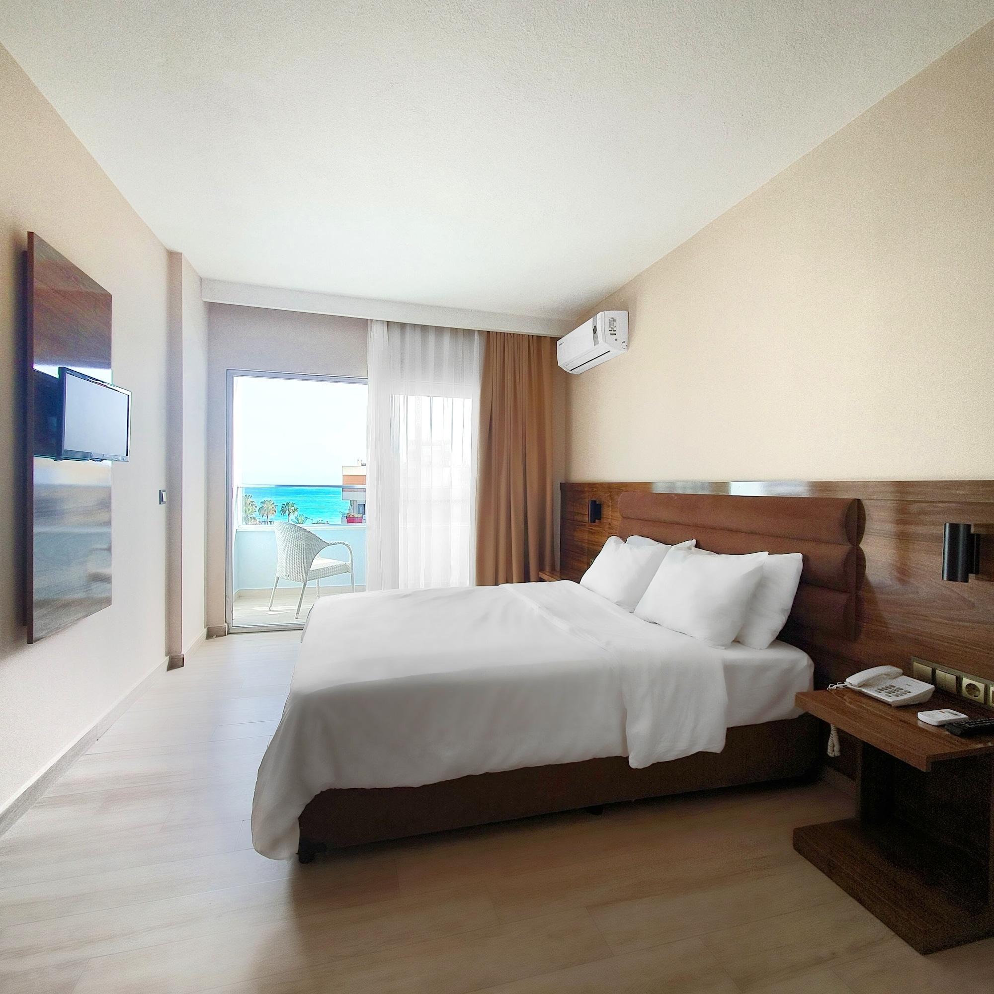 ออซกูร์ เบย์ สปา โฮเต็ล Hotel อลันยา ภายนอก รูปภาพ
